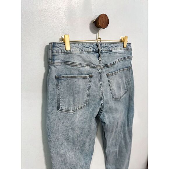 Universal thread high rise slim straight jeans - Picture 14 of 16